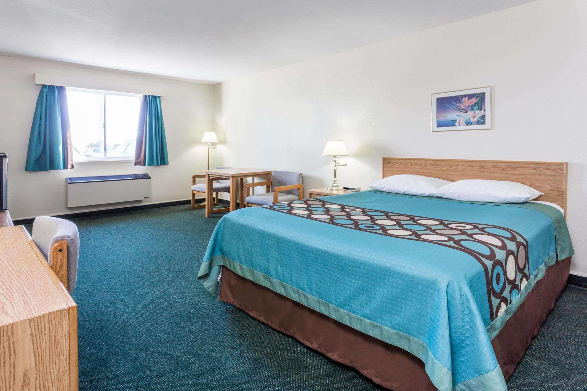 Super 8 By Wyndham Moose Jaw Sk Exterior foto
